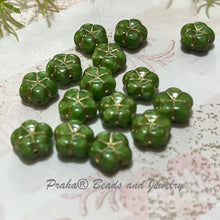 Load image into Gallery viewer, Czech Green and Gold Puffy Flower Glass Beads 8MM
