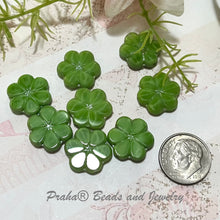 Load image into Gallery viewer, Czech Flat Green Flower Glass Beads 17MM
