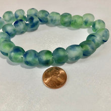 Load image into Gallery viewer, Green Blue Swirl Recycled Glass Beads (14mm)
