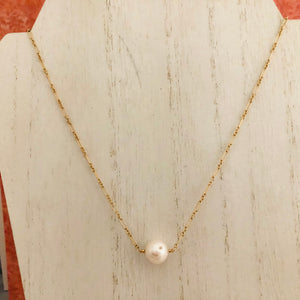 Simple Freshwater Pearl Necklace in Gold Fill