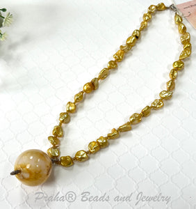 Round Yellow Murano Glass and Pearl Necklace in Sterling Silver