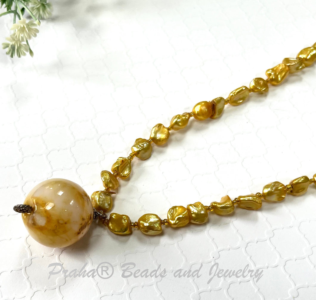 Round Yellow Murano Glass and Pearl Necklace in Sterling Silver