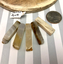 Load image into Gallery viewer, Natural Agate, Long Square Column Beads
