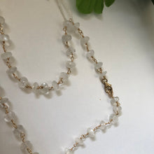 Load image into Gallery viewer, Coin Pearl Sundance-Style Necklace in 14K Gold Fill
