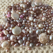 Load image into Gallery viewer, Pink and White Freshwater Pearl Mix

