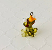 Load image into Gallery viewer, Toad with Crown Lampwork Bead, Czech 25MM
