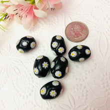 Load image into Gallery viewer, Black and White Daisy Murano Glass Oval Bead, 20MM

