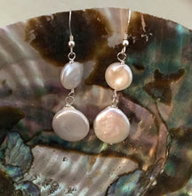 Load image into Gallery viewer, White Coin Pearl Bridal Earrings
