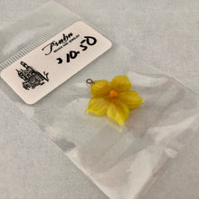Load image into Gallery viewer, Czech Glass Yellow Flower Bead
